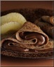 Crêpes Légères au Chocolat Noisette sur Coulis de Poire Gingembre