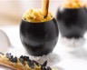 Brouillade d'œufs à la moutarde au Chablis aux brisures de truffes noires et à l'huile d'amandes douces