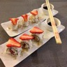 Sushi maguro ichigo roll ( Sushi rouleau thon fraise )